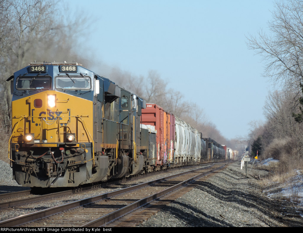 CSX 3468 on M367